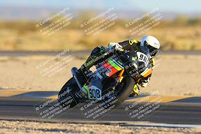 media/Nov-17-2024-CVMA (Sun) [[1fec520723]]/Race 18-Supersport Middleweight/